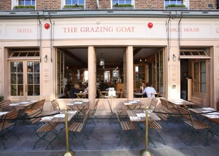 Grazing GoatHotel Londres